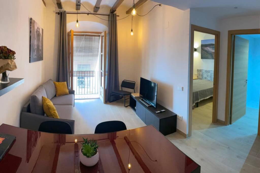 Casa Ferrers Piso 2 Piso Reformado En El Casco Antiguo De Apartment Tarragona
